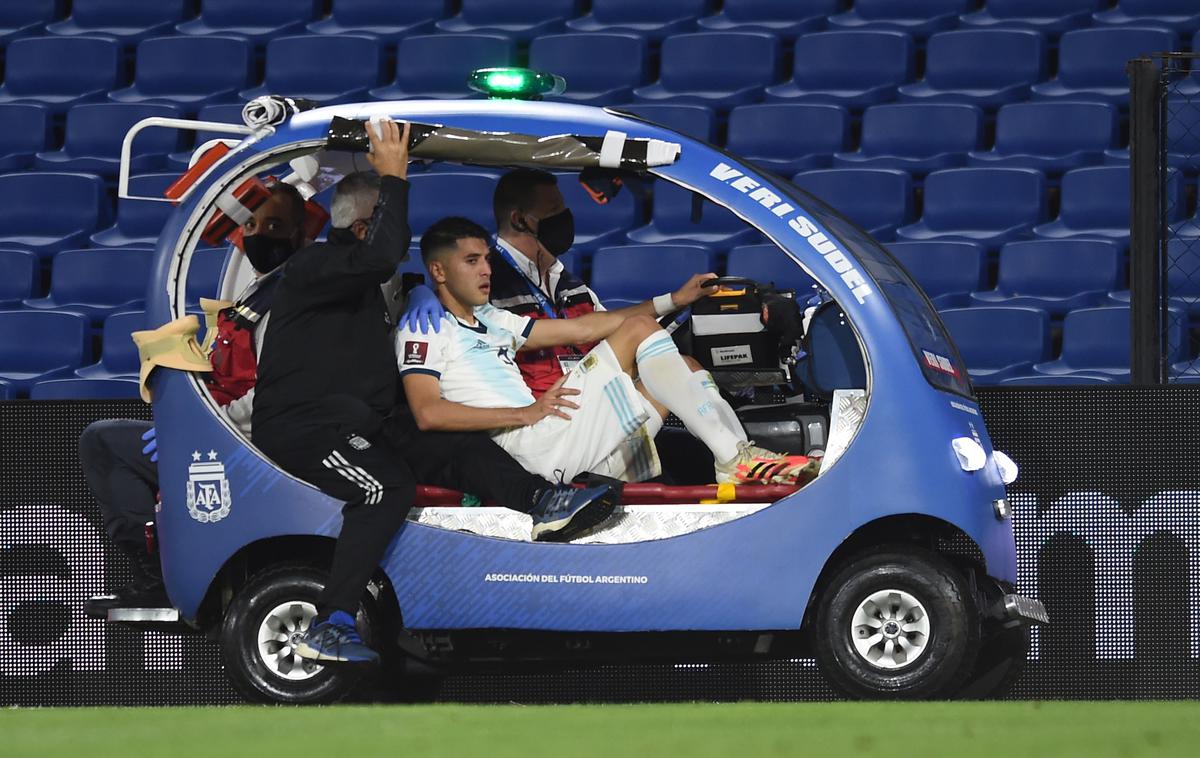 Exequiel Palacios | Exequiel Palacios je na srečanju s Paragvajem utrpel trojni zlom v ledvenem delu hrbtenice. | Foto Reuters