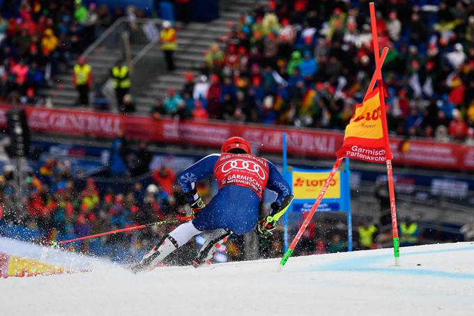 Žan Kranjec je končal na petem mestu, kar je njegova najslabša veleslalomska uvrstitev te sezone. Sedemindvajsetletnik je zadržal rdečo majico. | Foto: Getty Images