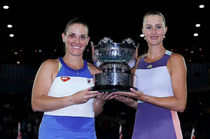 Timea Babos Kristina Mladenovic | Timea Babos in Kristina Mladenovic sta osvojili OP Avstralije v ženskih dvojicah. | Foto Guliver/Getty Images