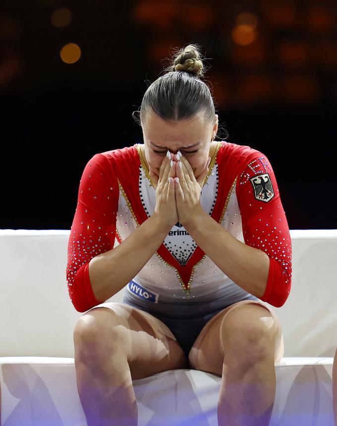 Emma Leonie Malewski je poskrbela za prvo zlato medaljo na evropskem prvenstvu na gredi za Nemčijo po več kot tridesetih letih.  | Foto: Reuters