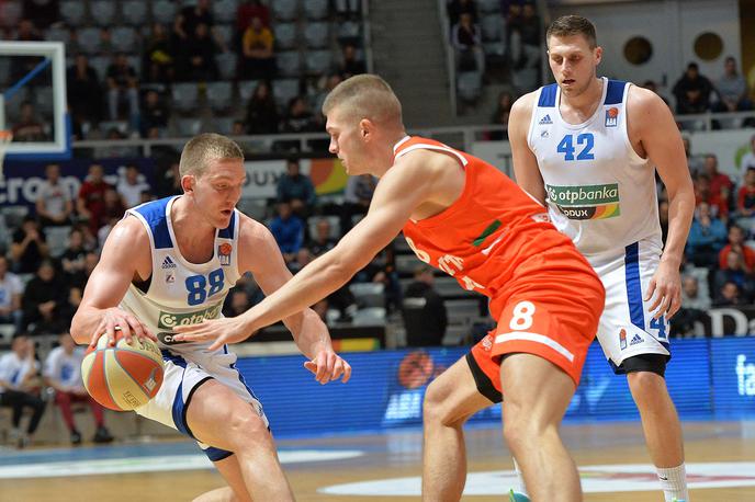 Zadar Cedevita Olimpija | Cedevita Olimpija je doživela hud poraz v Zadru, pri ekipi, ki je zmagala prvič v tej sezoni jadranske lige. | Foto Zadar / Zvonko Kučelin