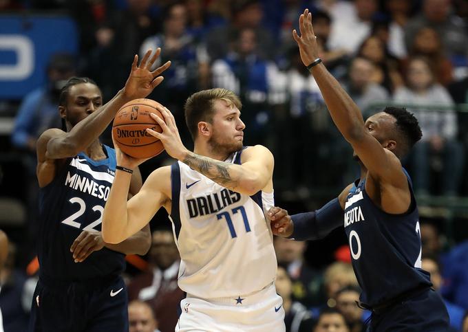 Luka Dončić je deloval kot najizkušenejši košarkarji. | Foto: Getty Images