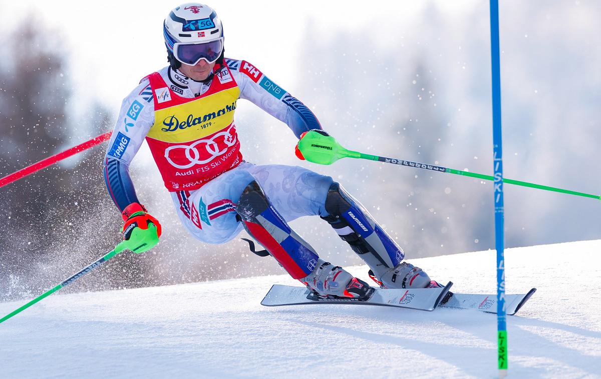 Henrik Kristoffersen | Henrik Kristoffersen je zmagal tudi slalom. | Foto Aleš Fevžer