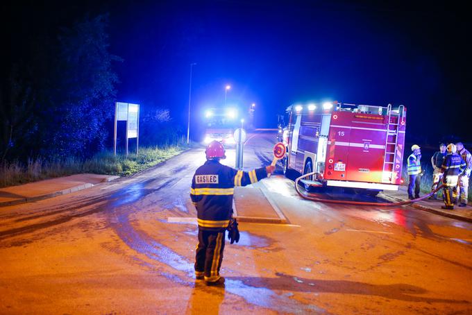 Požar na Vrhniki | Foto: Anže Malovrh STA