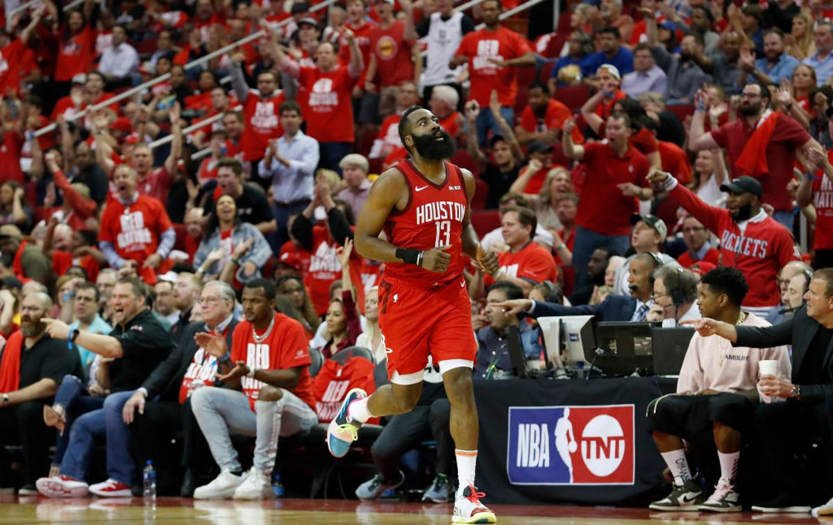 James Harden | Rakete so na četrti tekmi polfinala na zahodu s 112:108 premagale branilce naslova Golden State Warriors in v seriji zmag izenačile na 2:2.   | Foto Getty Images