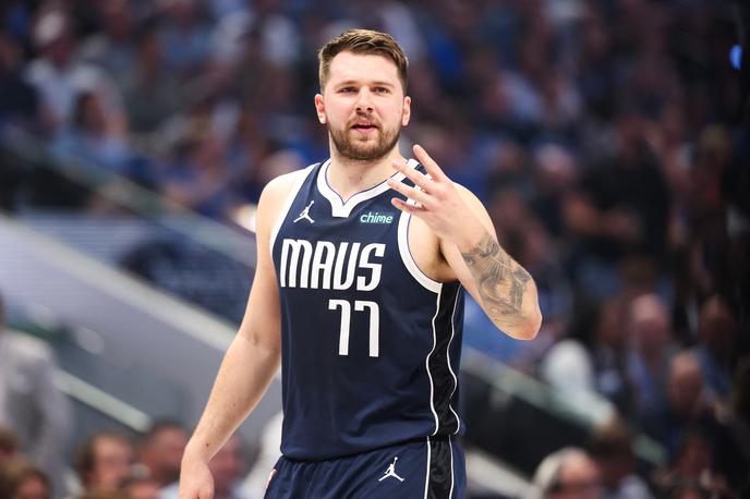 Luka Dončić | Luka Dončić bo prihodnji petek vstopil v premierni finale lige NBA. Za ogled tekem so cene vstopnic ekstremno poskočile. | Foto Reuters