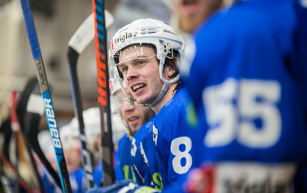 slovenska hokejska reprezentanca Madžarska Bled Žiga Jeglič | Žiga Jeglič bo poskušal zadovoljiti pričakovanja češkega elitnoligaša Zlina. Na preizkušnji bo pet tekem, do 3. novembra, ko se bo začel reprezentančni premor. | Foto Peter Podobnik/Sportida