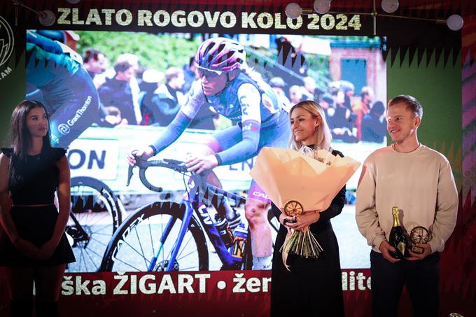 Gal Glivar je prejel Zlato rogovo kolo za najboljšega slovenskega kolesarja v kategoriji do 23 let. | Foto: Ana Kovač