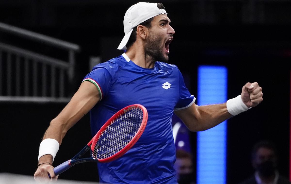 Matteo Berrettini | Matteo Berrettini je bil uspešnejši od Kanadčana Felixa Augerja-Aliassima. | Foto Guliverimage