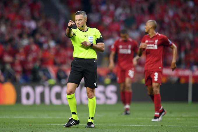 Damir Skomina je leta 2019 postal prvi Slovenec, ki je delil pravico v finalu lige prvakov. Leta 2017 je postal tudi prvi Slovenec, ki je sodil finale evropske lige.  | Foto: Getty Images