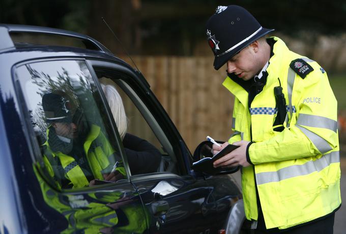 policija Anglija | Foto: Reuters