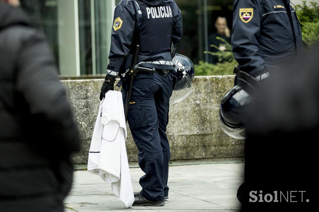 Protestniki na kolesih v Ljubljani