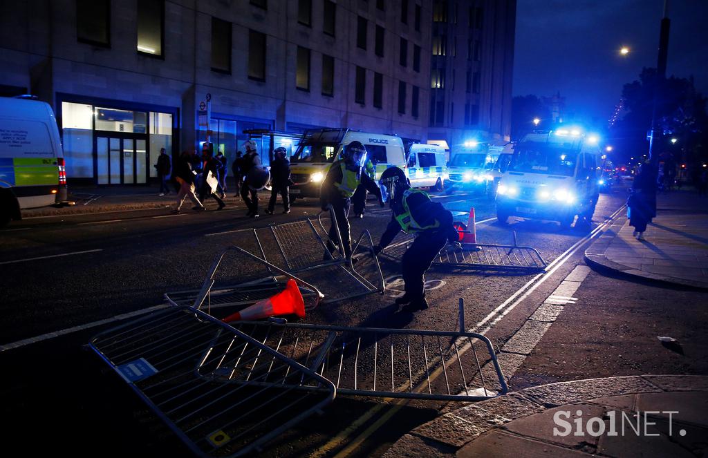 Protesti v Londonu