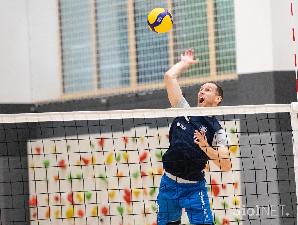 trening slovenske odbojkarske reprezentance