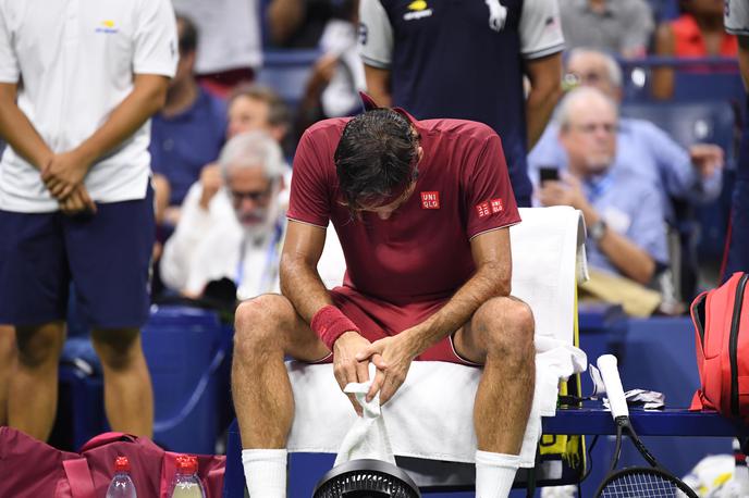 Roger Federer | Roger Federer je ostal brez četrtfinala v New Yorku. | Foto Reuters