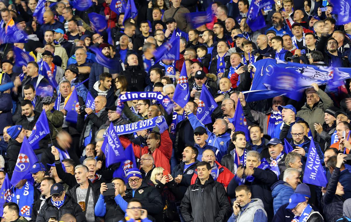 Dinamo Zagreb | Dinamo Zagreb ostaja pet krogov pred koncem hrvaškega prvenstva v vodstvu, a se je njegova prednost pred Osijekom in Hajdukom nevarno stopila. | Foto Reuters