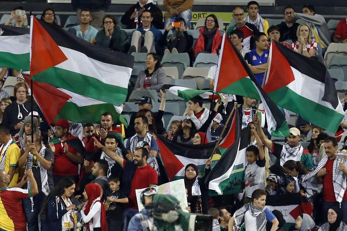 Jaka Ihbeisheh Palestina | Palestino glede na navedbe palestinskih oblasti že priznava 137 od 193 članic ZN, med njimi številne države na Bližnjem vzhodu in v Afriki, ne pa ZDA, Kanada in večina zahodne Evrope. Slovenija je med državami, ki napovedujejo priznanje Palestine. | Foto Guliverimage