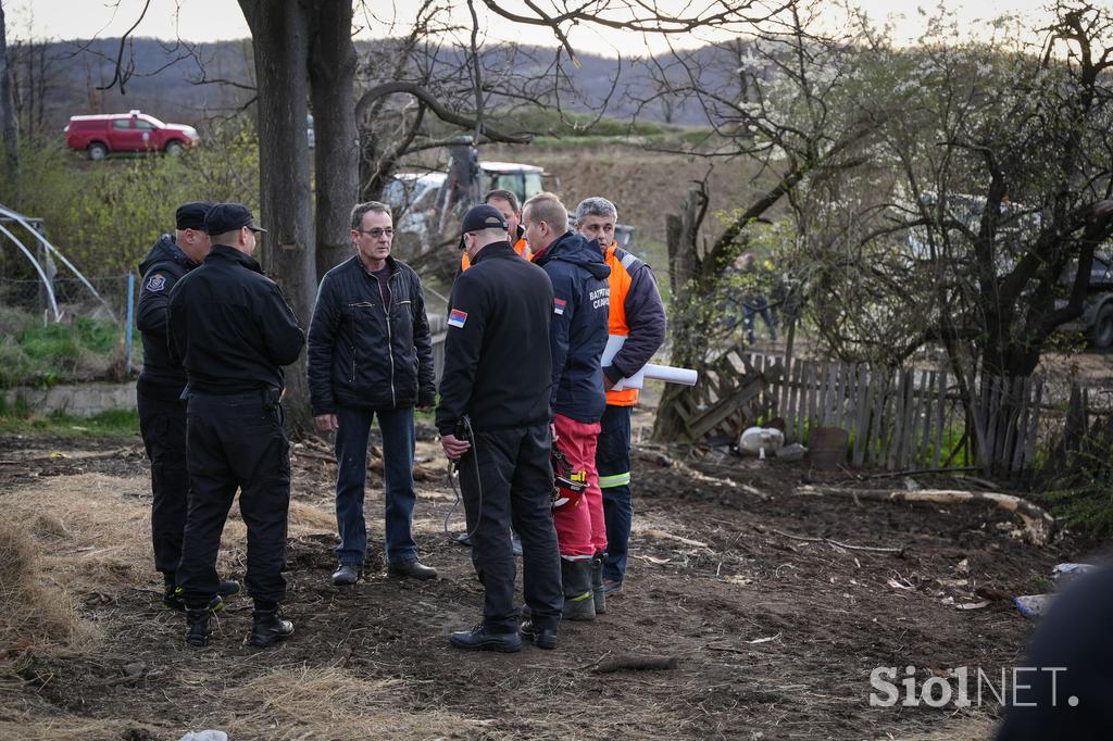 Iskanje deklice Danke, Srbija