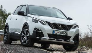 Test: Peugeot 3008 z velikim dizelskim ali malim bencinskim motorjem?