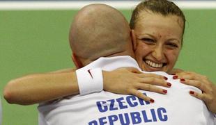 Kvitova se je izvlekla, Čehinje slavijo