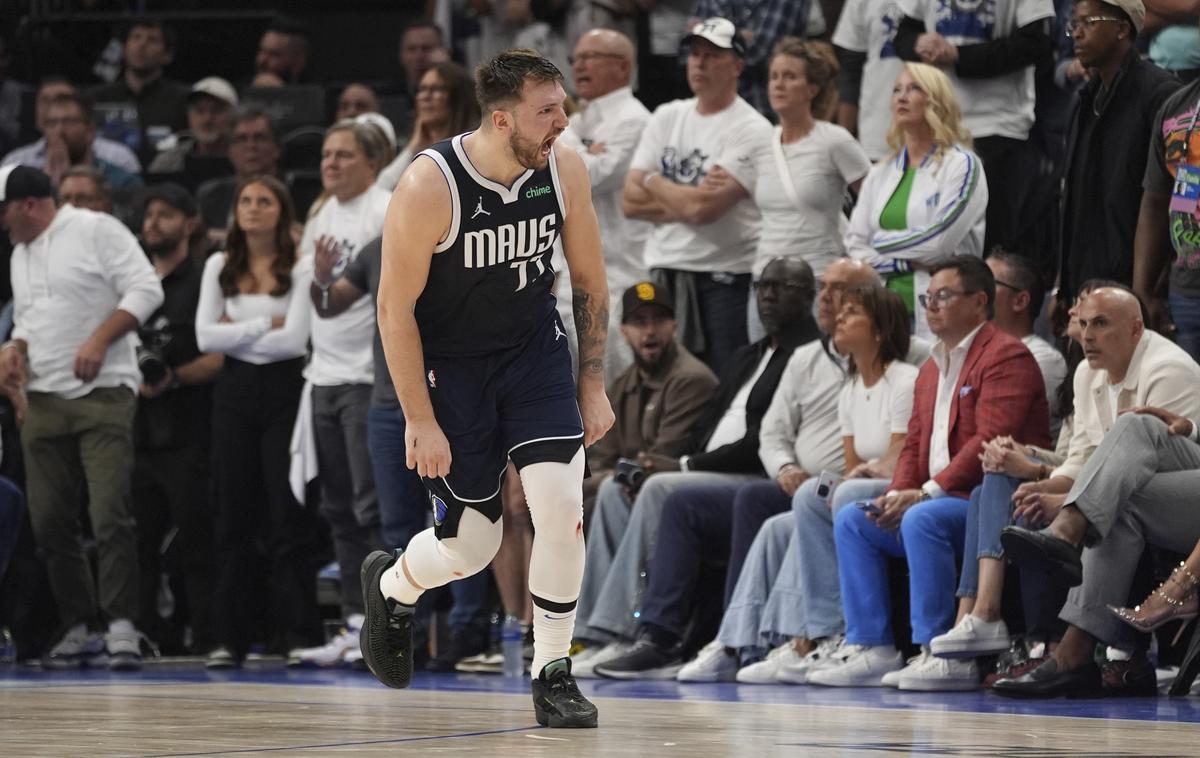 Luka Dončić | Luka Dončić se veseli uvodne zmage konferenčnega finala. | Foto Guliverimage