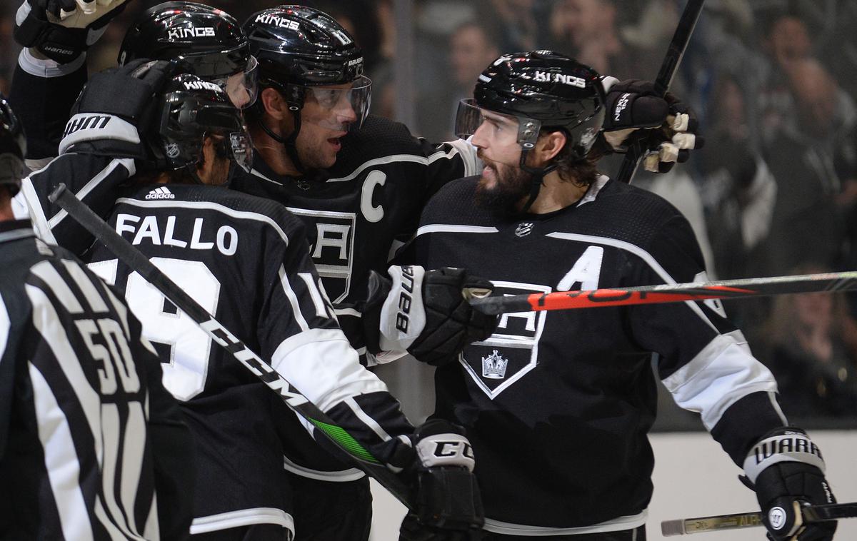 Los Angeles Kings | Hokejisti Los Angeles Kings so po treh porazih v Kanadi doma gostili Minnesoto Wild. | Foto Reuters