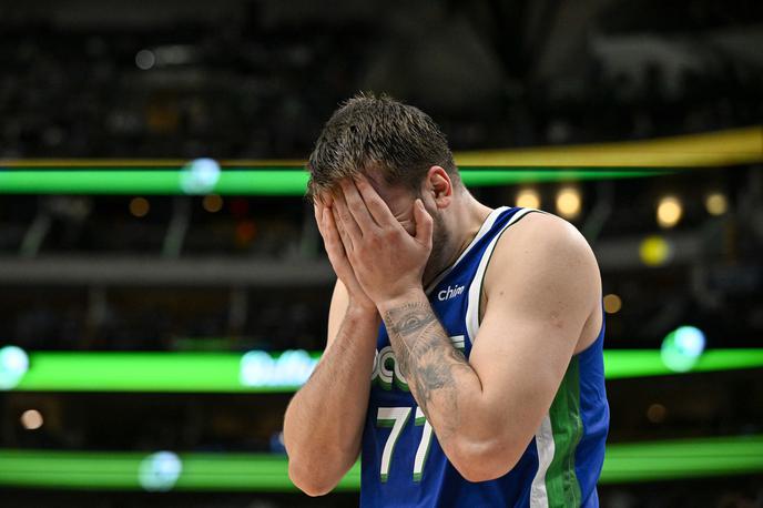 Luka Dončić Dallas Mavericks | Luka Dončić bo zaradi poškodbe izpustil tekmo z Golden State Warriors. | Foto Reuters