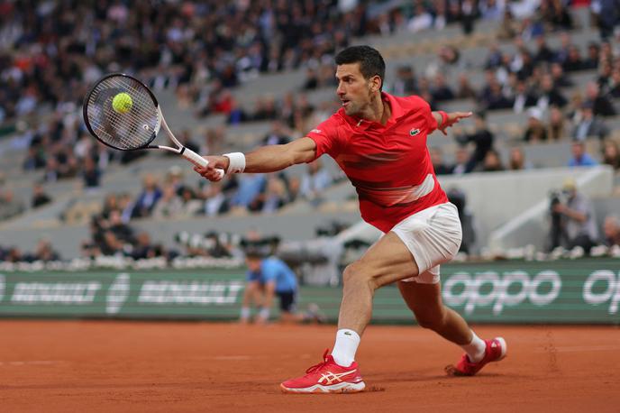 Novak Đoković | Novak Đoković ima kar nekaj vprašanj za profesionalne kolesarje. | Foto Reuters