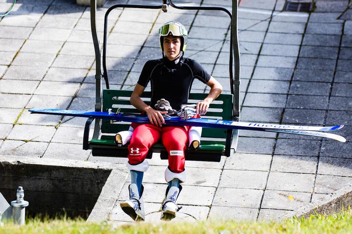 smučarski skoki, reprezentanca, Timi Zajc | Od Timija Zajca se pričakuje preskok proti najboljšim, saj med vsemi slovenski skakalci kaže najbolj konstantne skoke.. | Foto Grega Valančič/Sportida