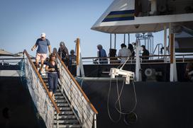 Prihod potniške ladje Sea Dream II v pristanišče Koper.