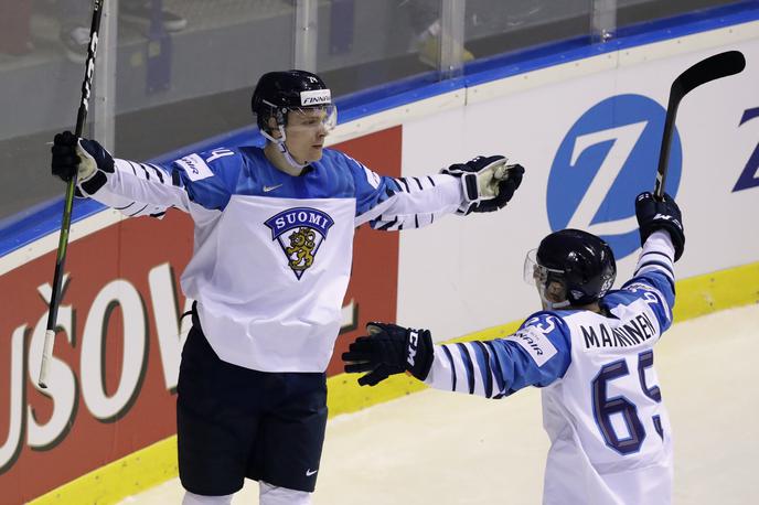 Kaapo Kakko | Finci imajo po dveh tekmah prvenstva 100-odstoten izkupiček, 18-letni Kaapo Kakko pa je že pri petih zadetkih.  | Foto Reuters