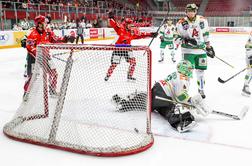 Železarji so jo podkurili Avstrijcem in zadrsali v polfinale