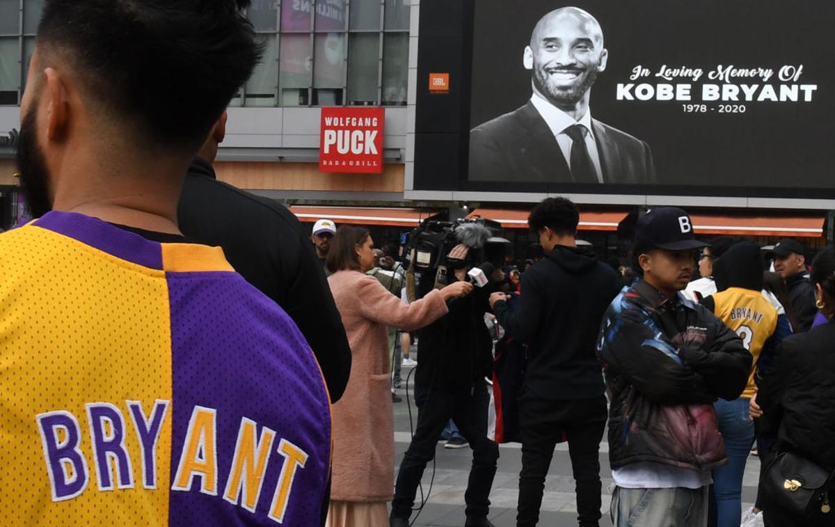 Kobe Bryant | Tekme v ligi NBA so minile v znamenju spomina na pokojno legendo košarke Kobeja Bryanta. | Foto Getty Images