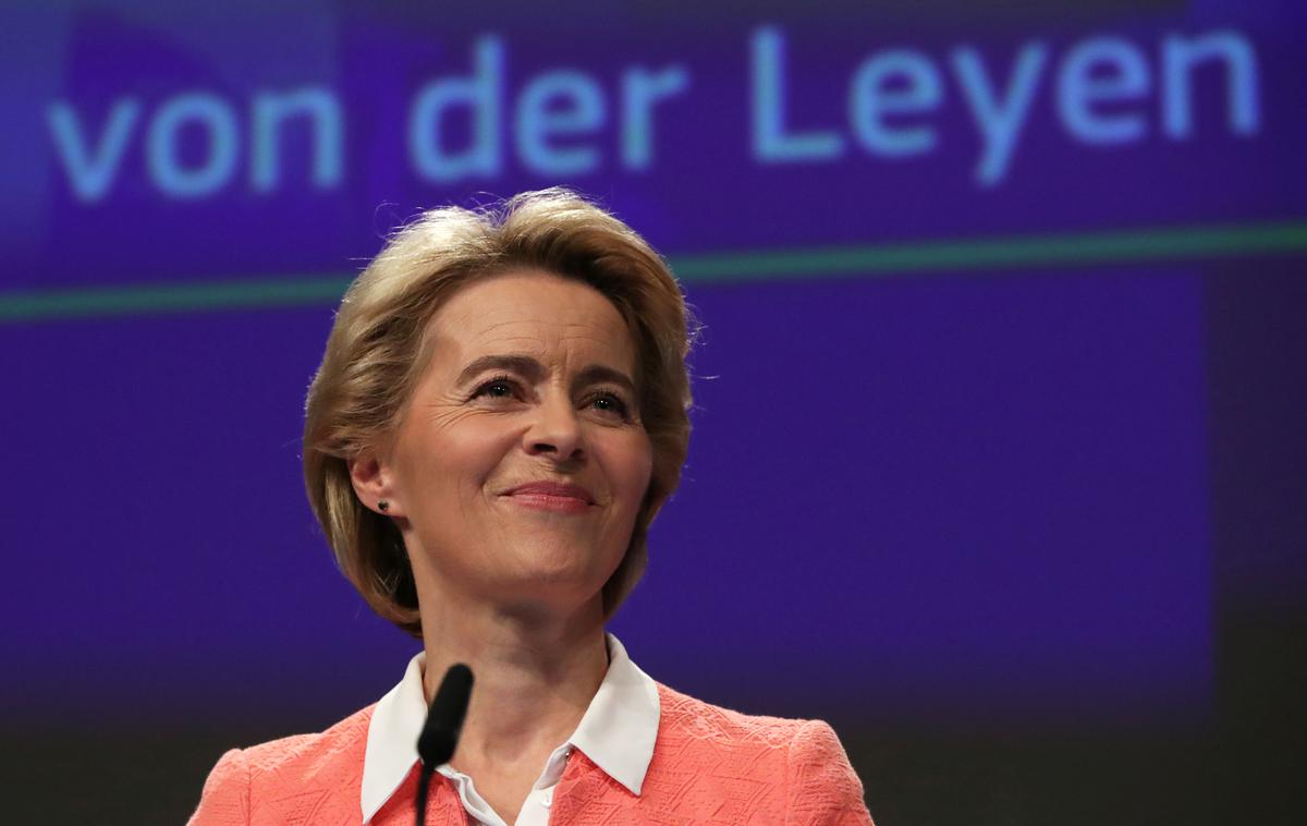 Ursula von der Leyen | Ursula von der Leyen je Romunijo pozvala, naj tudi tam čim prej predlagajo novega komisarskega kandidata. | Foto Reuters