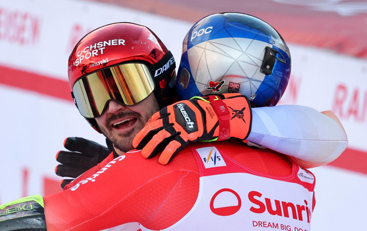 Marco Odermatt, Loic Melliard | Marco Odermatt in Loic Melliard sta poskrbela za dvojno domačo zmago v Adelbodnu. | Foto Reuters