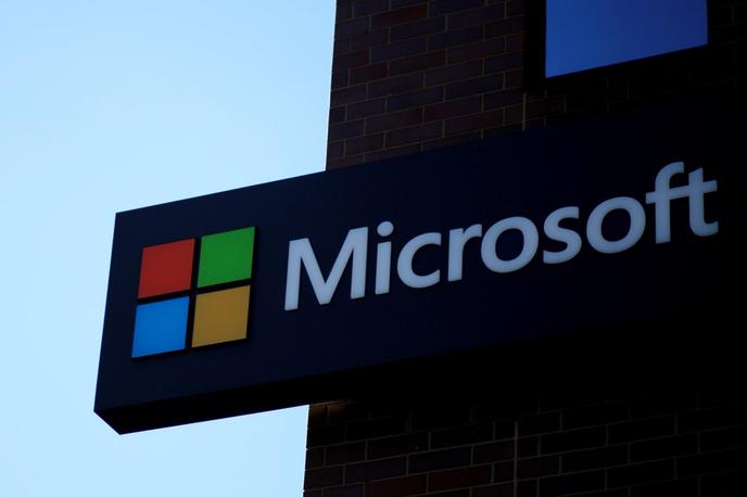 Microsoft | Microsoft je prepričan, da njegove medije lahko urejajo zgolj računalniki. | Foto Reuters