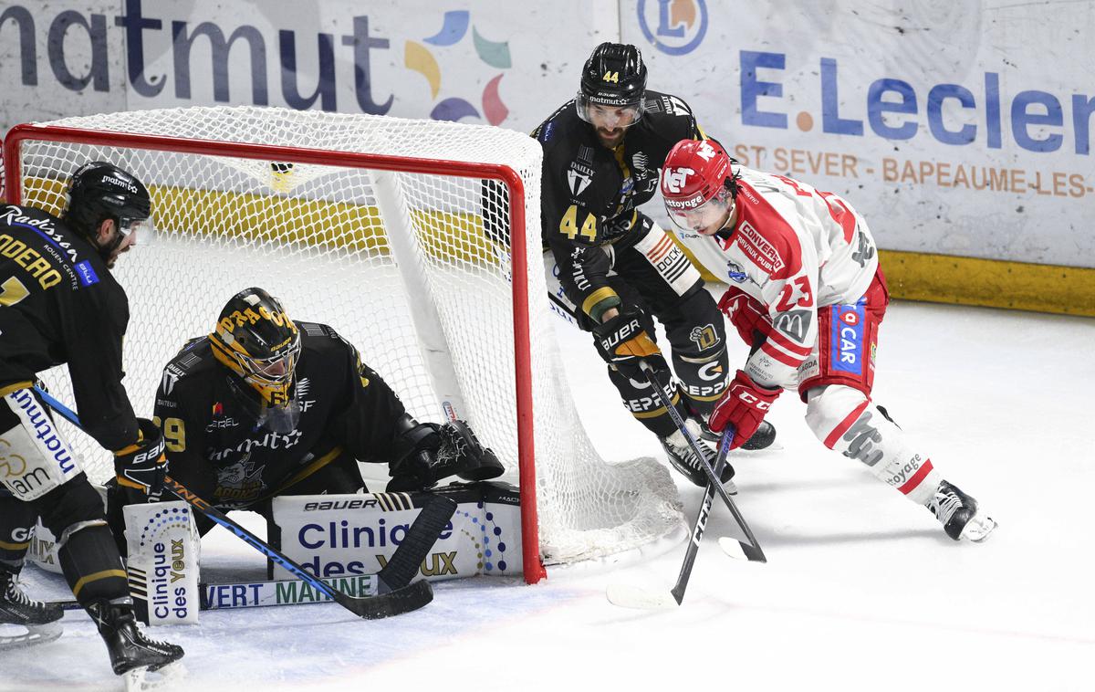 Rouen Matija Pintarič | Matija Pintarič je s soigralci Rouena visoko izgubil s favoriziranim finskim podprvakom. | Foto Guliverimage