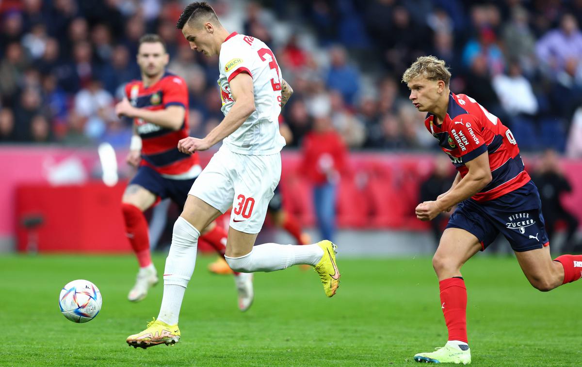 Salzburg Benjamin Šeško | Benjamin Šeško je v prvi akciji tekme že zabil v mrežo Rapida. | Foto Guliver Image