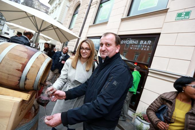 Lucija Koželj in Jože Koželj iz družinskega podjetja Koželj, ki je v poplavah utrpelo veliko škodo. | Foto: Mediaspeed