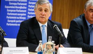 Tajani: Razmišljamo o podaljšanju nadzora na meji s Slovenijo