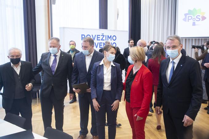 Sodelovanje je izpostavil tudi predsednik Zelenih Slovenije Andrej Čuš. Ugotavljal je, da okoljska politika zadnjih 30 let ni imela ljudi, ki bi iskali skupne rešitve. Dnevno se po Čuševih besedah zastruplja vodo, zrak in naš življenjski prostor in takšno je po njegovem mnenju tudi aktualno stanje v hramu demokracije. | Foto: Bojan Puhek