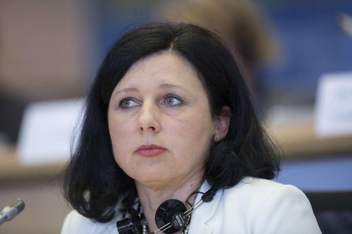 Vera Jourova | Vera Jourova se bo danes srečala s predsednikom ustavnega sodišča Matejem Accettom. | Foto STA