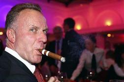 Rummenigge napadel Fifo