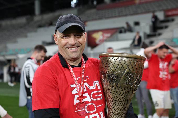 Oskar Drobne je v prejšnji sezoni osvojil pokal z Rogaško. Lahko v tej sezoni ponovi podvig in to znova z ekipo, ki prisega na črno-bele barve? | Foto: www.alesfevzer.com