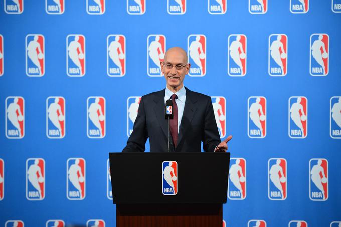 Adam Silver bo skupaj z vodstvom lige končno odločitev sprejel 30. oktobra. | Foto: Getty Images