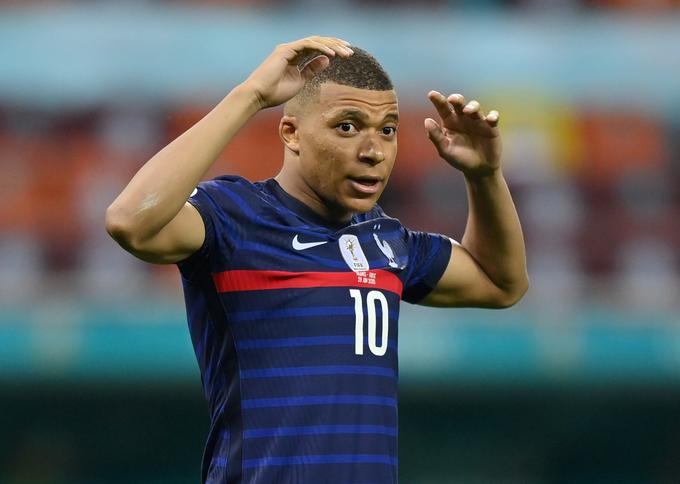 Kylian Mbappe je zgrešil odločilni strel z bele pike. | Foto: Reuters