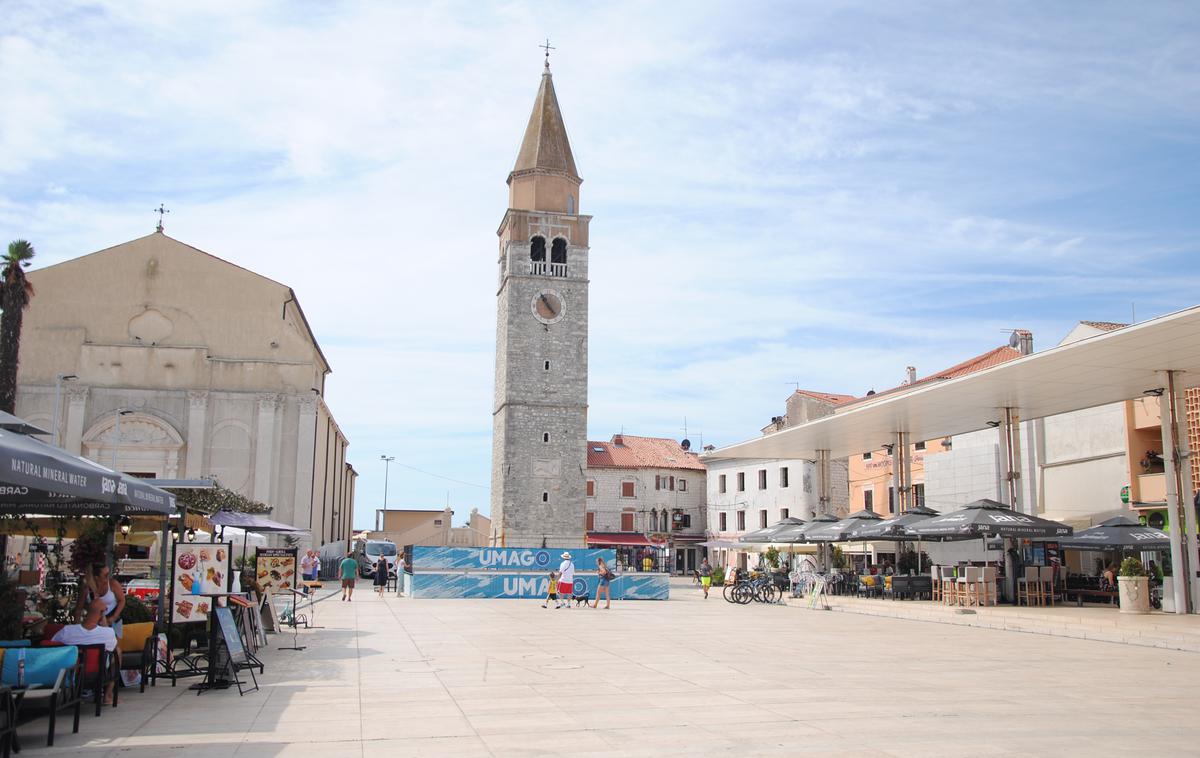 Umag, slika mesta | V času poletne turistične sezone je na terenu več inšpektorjev, ki izvajajo poostren nadzor.  | Foto Maks Škulj