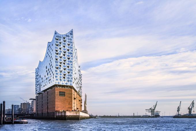 Dinamična arhitektura na vodi. | Foto: www.elbphilharmonie.de