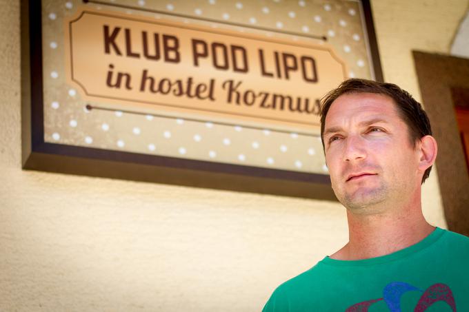 Z ženo Majo skrbita za hostel Kozmus in Klub pod Lipo. | Foto: Peter Kastelic