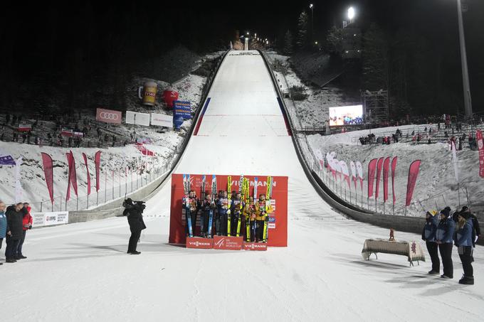 V meki poljskih skokov Zakopanah so se najbolj veselili Avstrijci. | Foto: Guliverimage